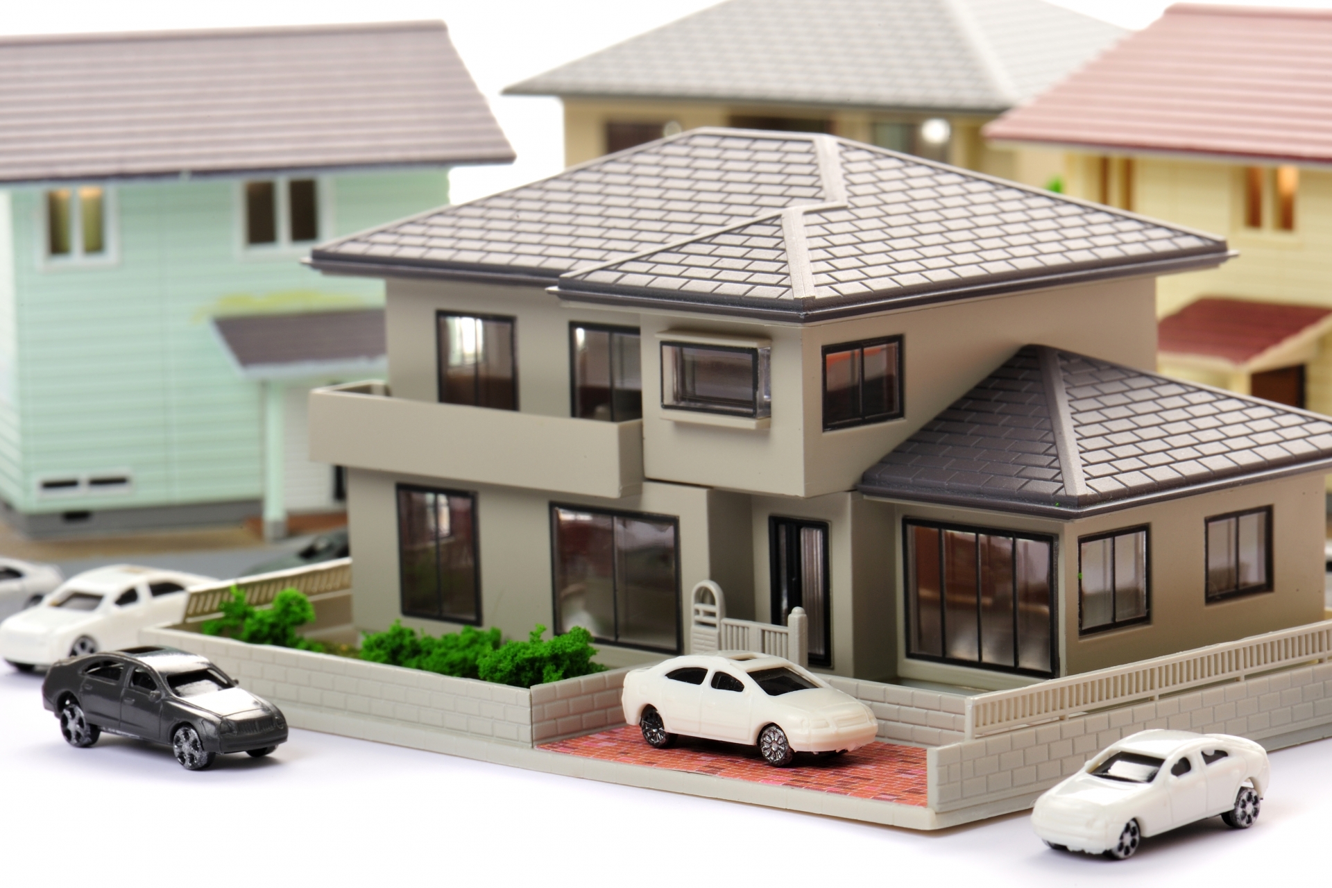 駐車場もエクステリア！駐車場をただの車庫にしないためのポイント！